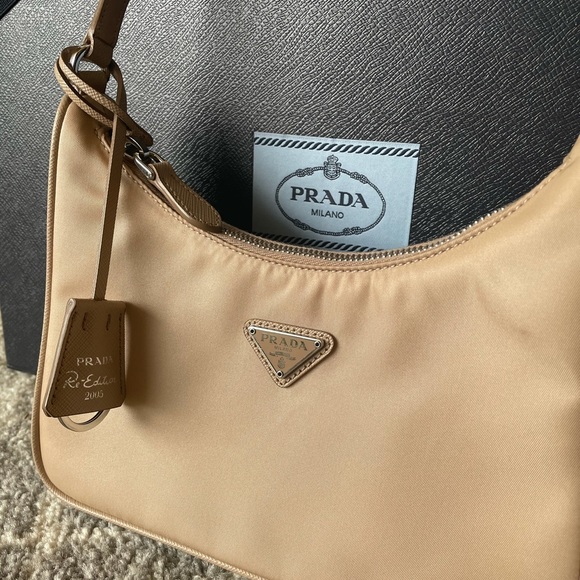 Prada Re-Edition 2005 Nylon Mini Bag - Picture 3 of 8